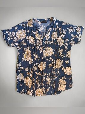 Vera Rose Blue Floral Pintuck Henley Blouse Size Large Short Sleeve Pleated